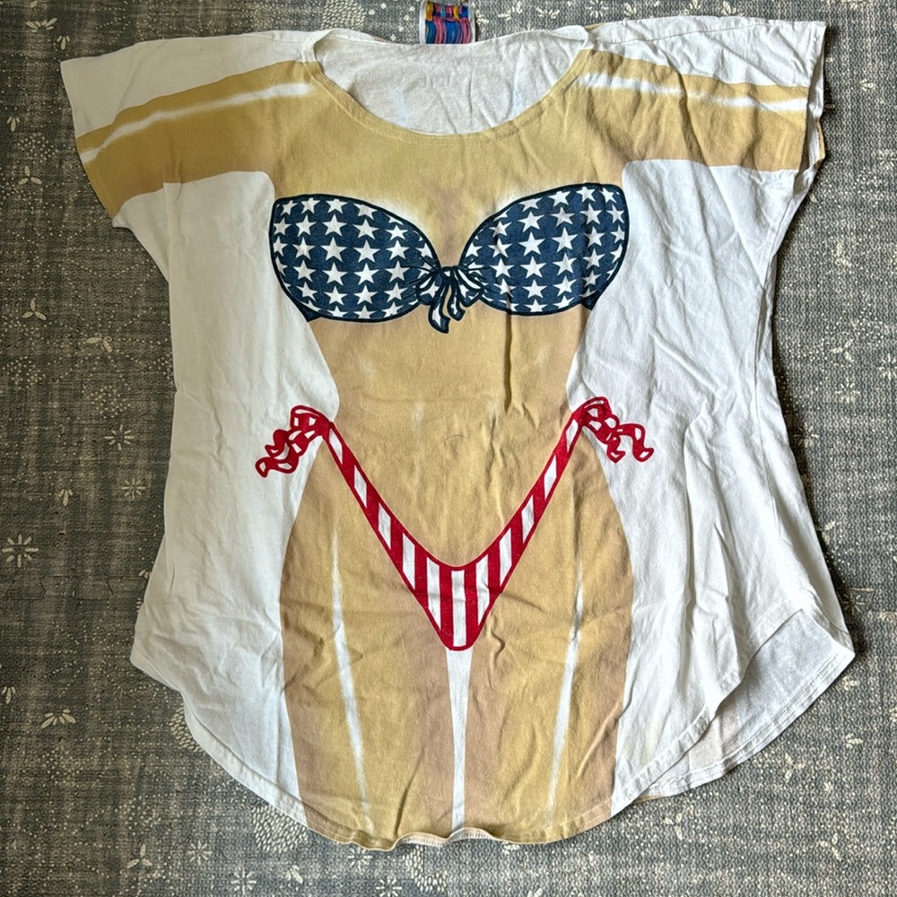 Bikini tshirt